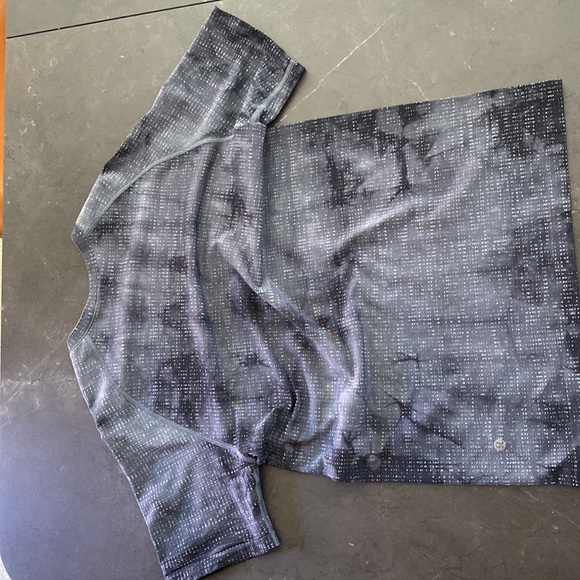 COPY - Lululemon Metal vent tech T-SHIRT Medium - Picture 2 of 2
